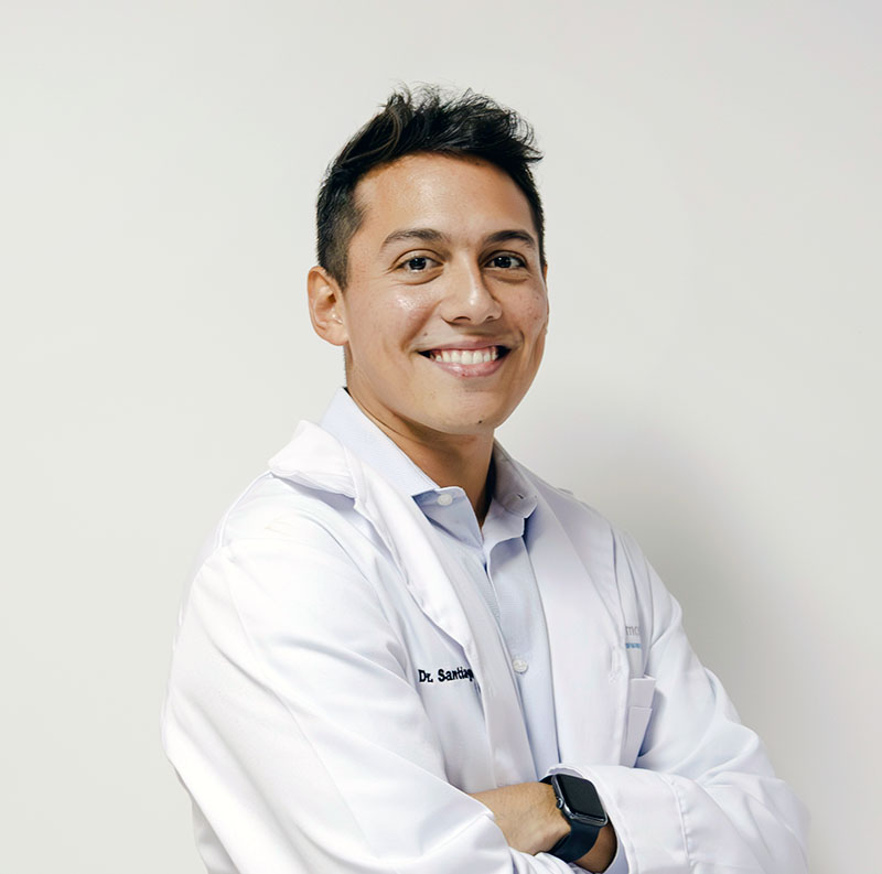 Dr. Alejandro Saravia Toledo